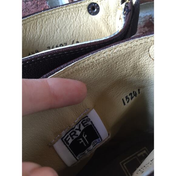 FRYE Melissa Back Zip Short Brown Antique Leather Boots 6.5 Button CLASSIC $328 - Picture 4 of 7